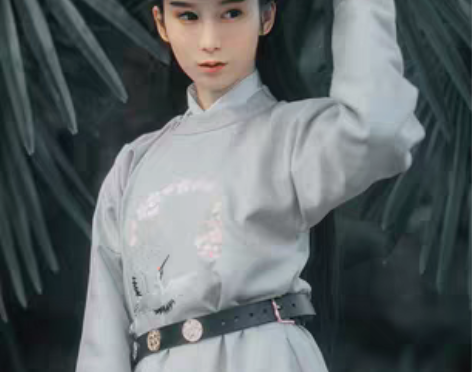 转卖兰若庭 汉服   圆领袍 感兴趣的话点...