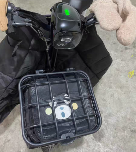 哈啰·棒途,手机可全程操控解锁和查看定位,...