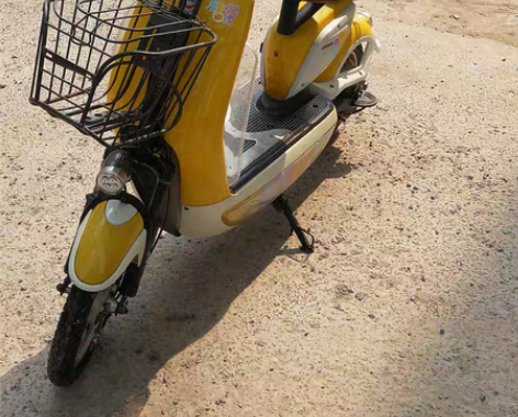 电动车,,踏板车,精品电动车成色好功能齐全...