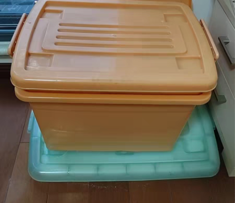 禧天龙塑料储物箱收纳箱 一共两个28元一个...