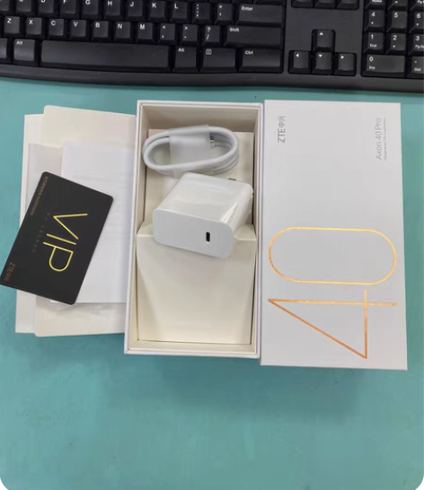 包邮中兴axon40pro 66w原装充...