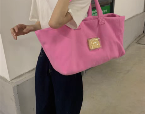 转卖果柠莞尔 女士包 感兴趣的话点“我想要...