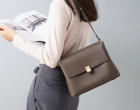 转卖Viney 女士包新旧程度 ：全新。喜...