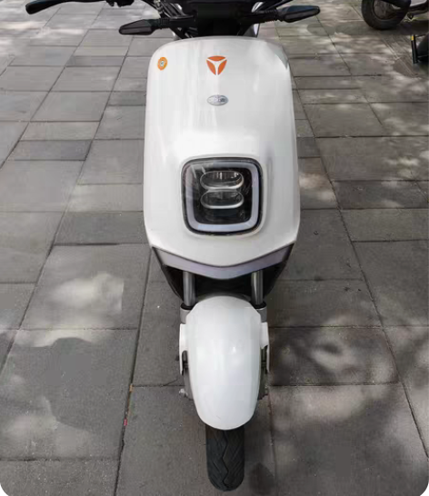 包邮电动车，带牌，二手闲置雅迪电动车电瓶车...
