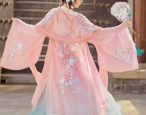 穿过一次，实物非常好，不议价 【38活动价...