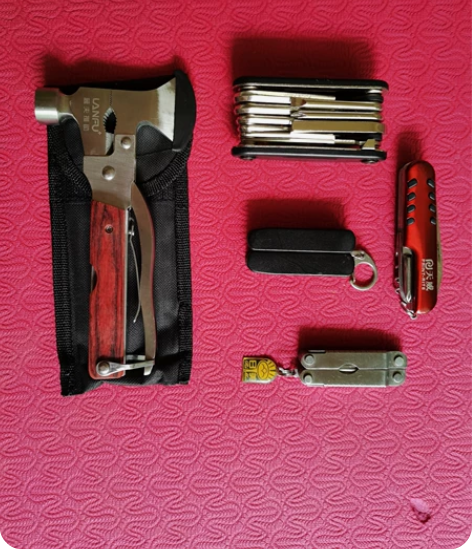 闲置多功能小军刀，五把打包卖，重庆主城自提...
