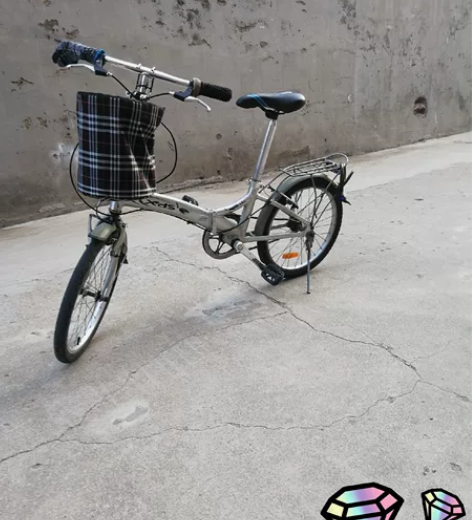 喜德盛折叠自行车一辆,质量非常,轮圈26寸...