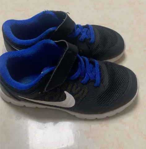 耐克Nike 小童舒适轻便魔术贴运动跑步鞋...