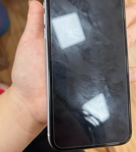 出一个自用苹果xr 功能齐全  换过一个原...