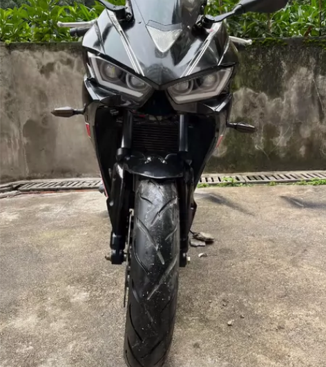 R35双缸350水冷,手续齐全必须过户,成...