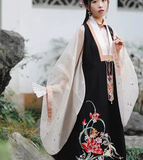 超大刀出汉服！！！屠龙刀 福袋价出汉服 #...