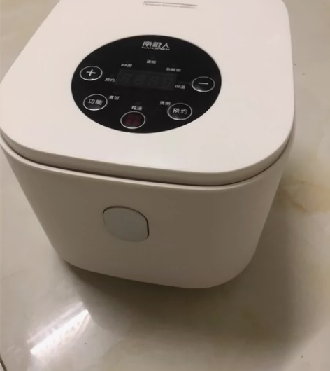 南极人电饭煲 感兴趣的话点“我想要”和我私...